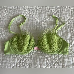 Victoria’s Secret Very Sexy Bra